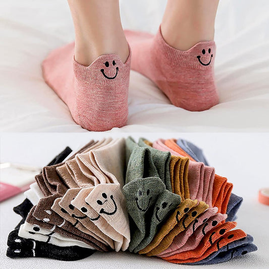 🔥Free Shipping LAST DAY PROMOTION: ONLY ￡9.99!!⏰🔥10 Pairs Four Seasons Cartoon Embroidered Smiling Face Socks